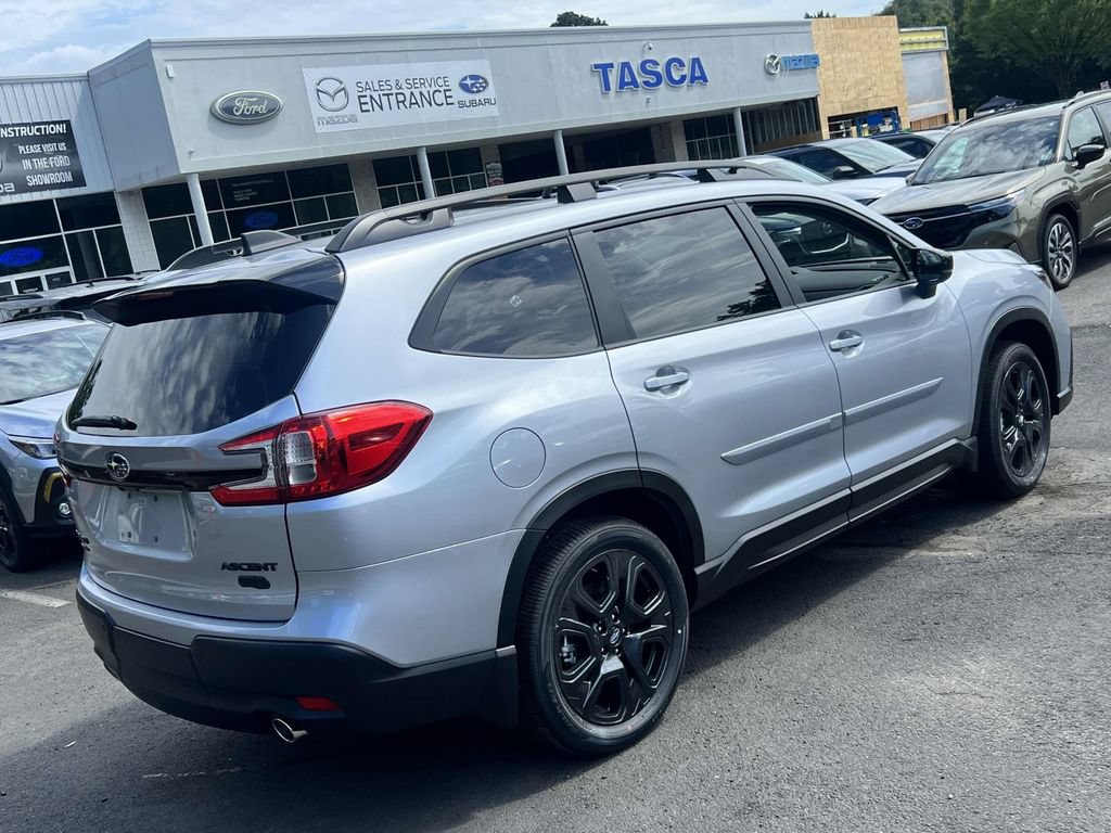 Certified 2025 Subaru Ascent Bronze Edition AWD/4WD image 7