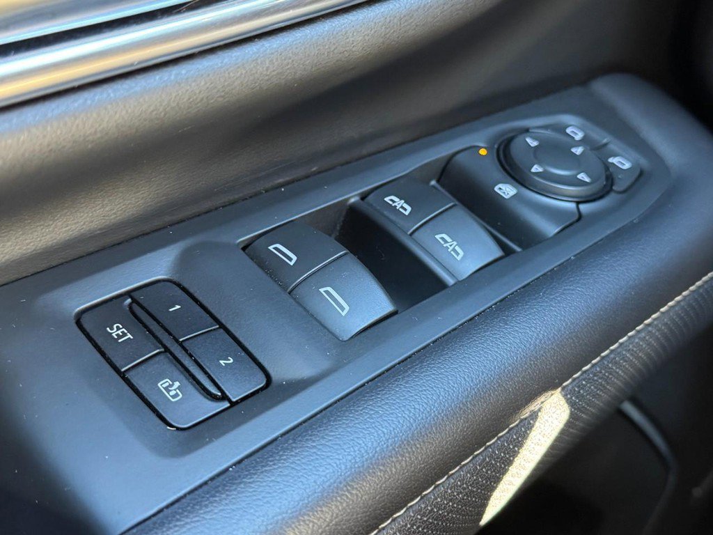 Used 2021 GMC Yukon SLT image 22