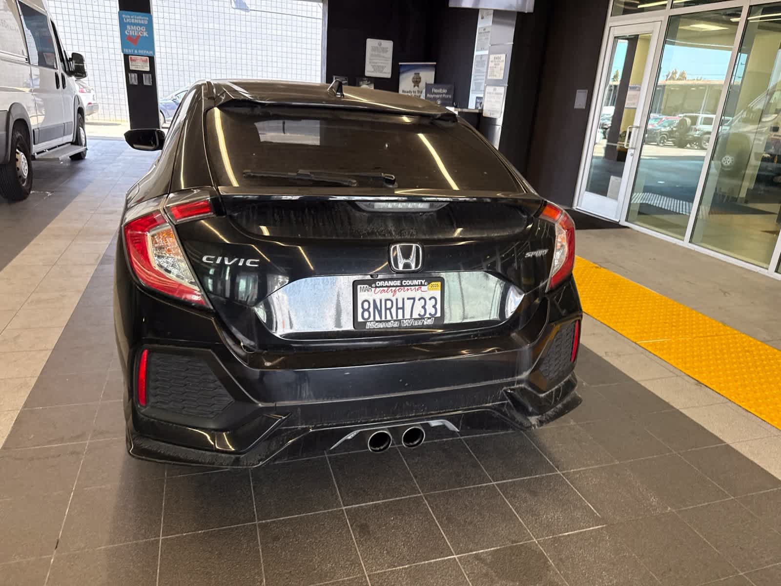 Used 2018 Honda Civic Sport image 4