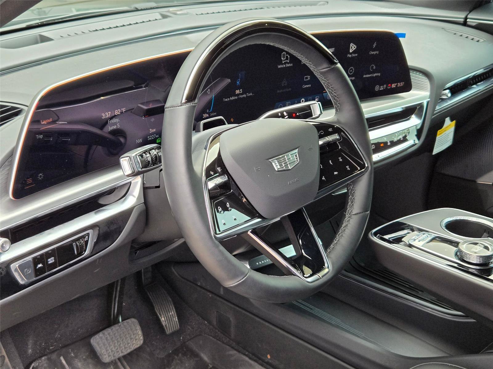 New 2026 Cadillac Lyriq Premium Sport w/ LPO, Floor Liner Package AWD/4WD image 10