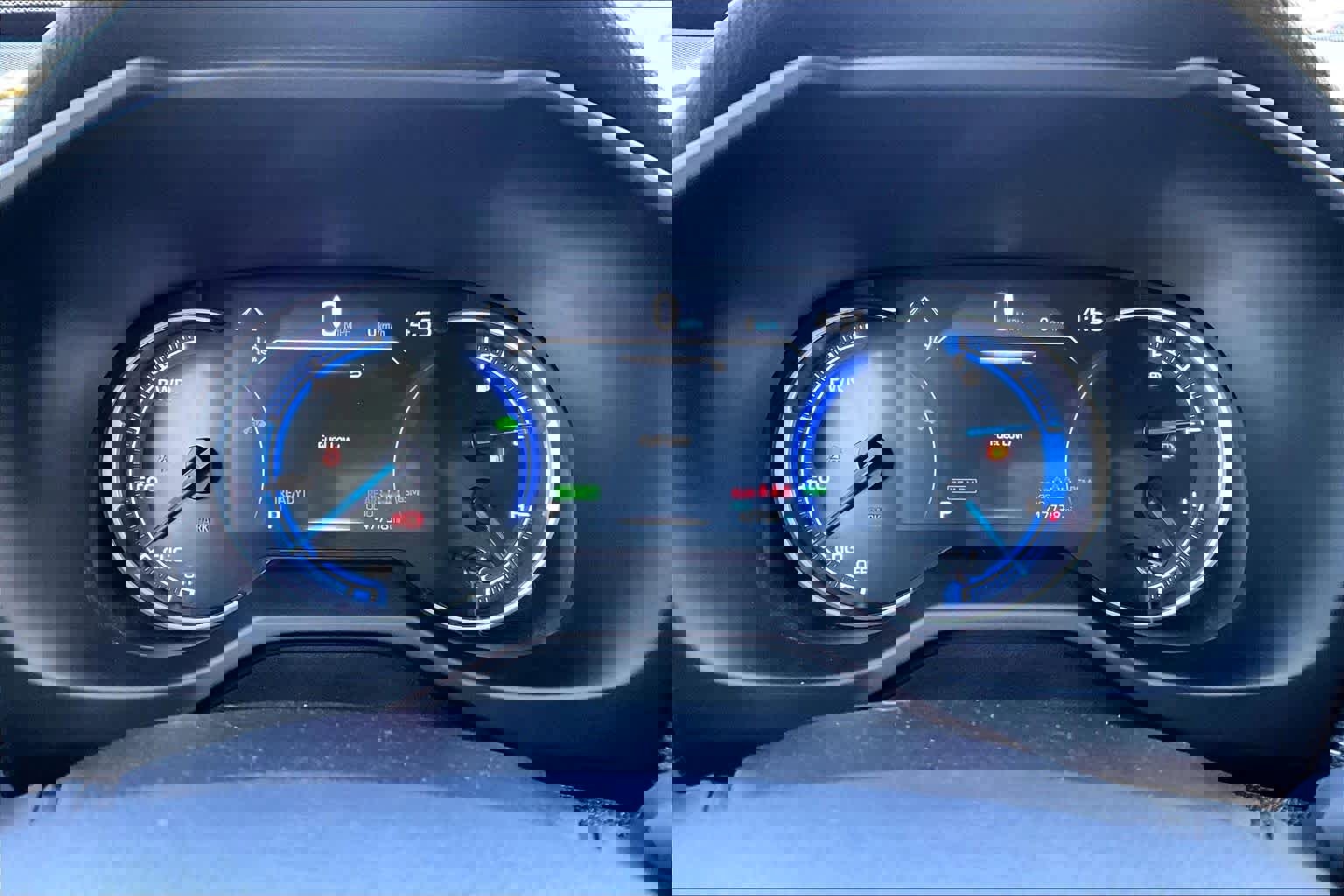 Used 2023 Toyota RAV4 XLE image 24