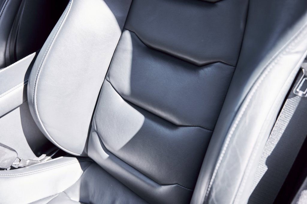 Used 2012 McLaren MP4-12C Coupe image 49