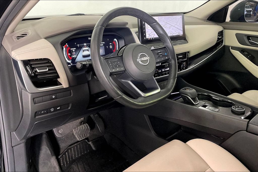 Used 2024 Nissan Rogue SL w/ SL Premium Package AWD/4WD image 14