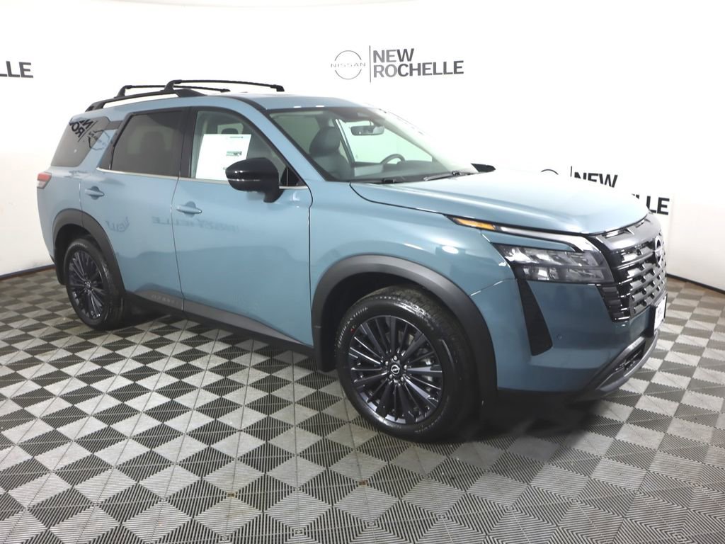 New 2026 Nissan Pathfinder SL image 4