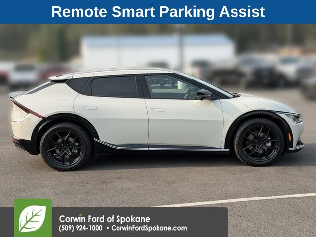 Used 2022 Kia EV6 Wind w/ Wind Technology Package AWD/4WD image 10