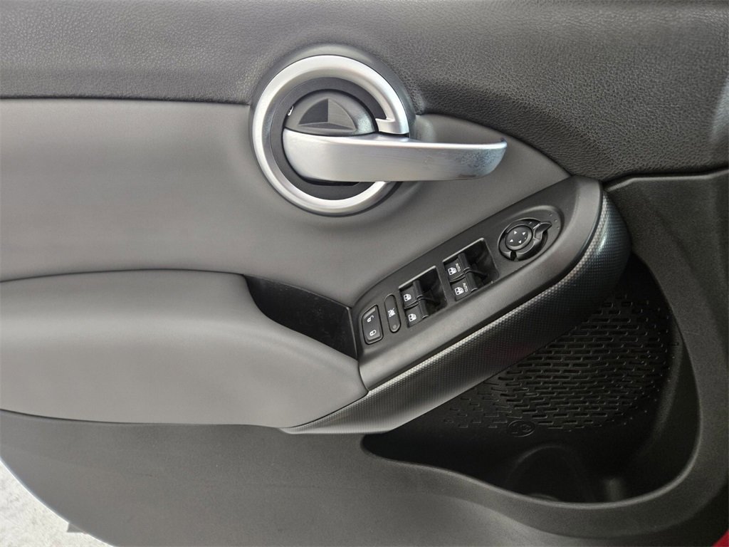 Used 2016 FIAT 500X Easy image 23