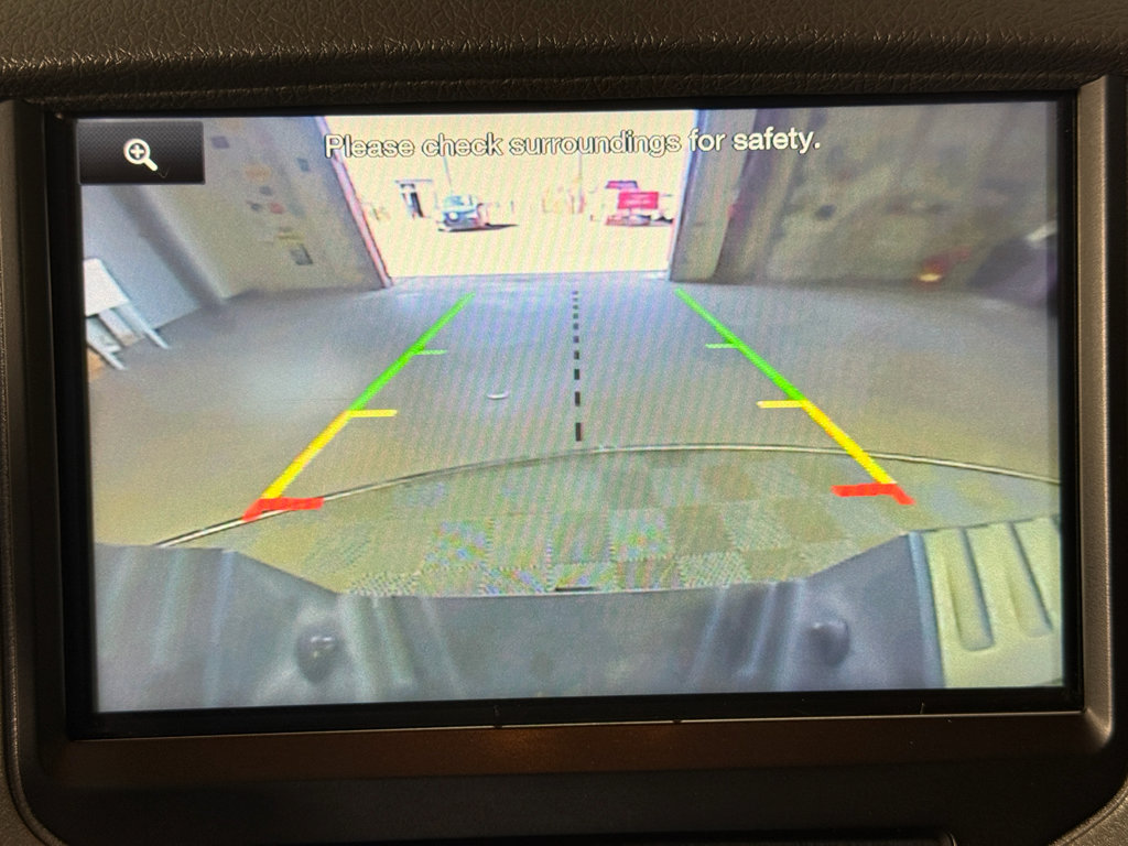 Used 2015 Ford F250 Lariat w/ Chrome Package image 23