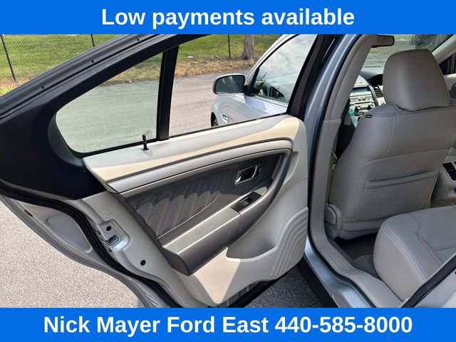 Used 2010 Ford Taurus SEL FWD image 22