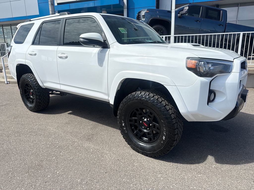 Used 2017 Toyota 4Runner TRD Off-Road Premium image 7