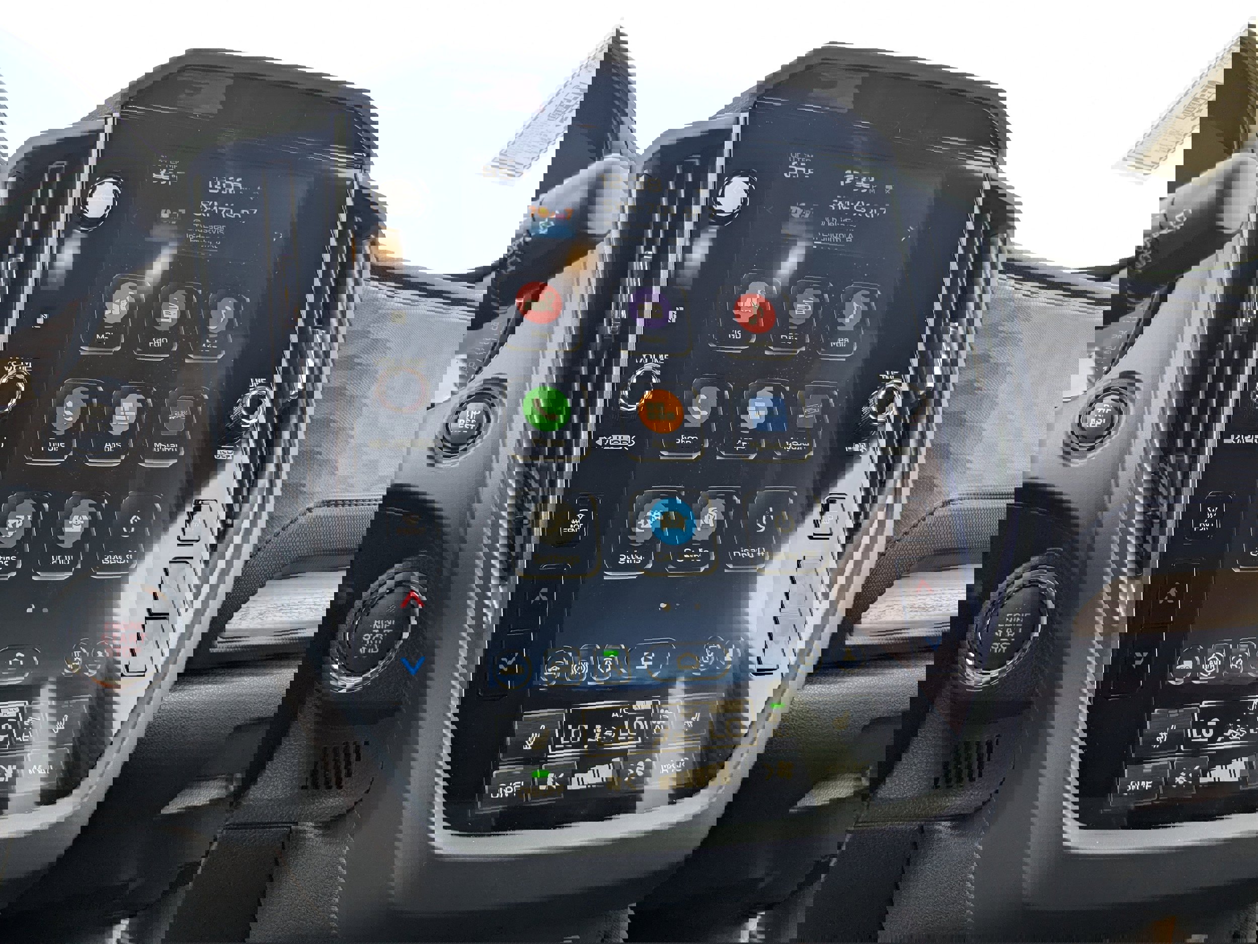 New 2025 Subaru Forester Limited w/ Popular Package #1 image 21