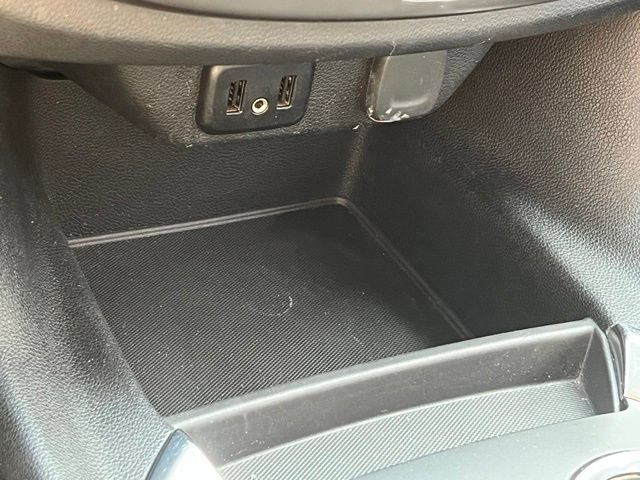 Used 2019 Chevrolet Traverse RS w/ LPO, Floor Liner Package FWD image 25