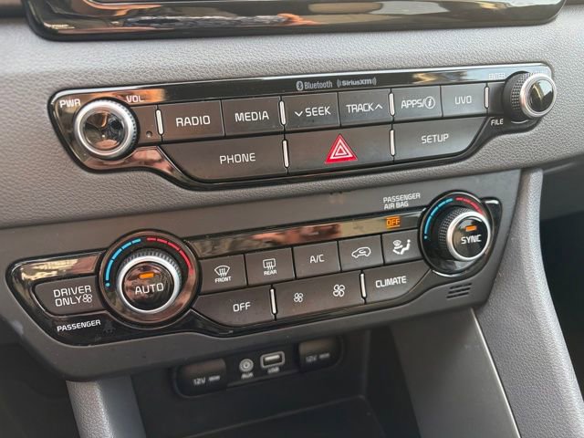 Used 2019 Kia Niro LX image 10