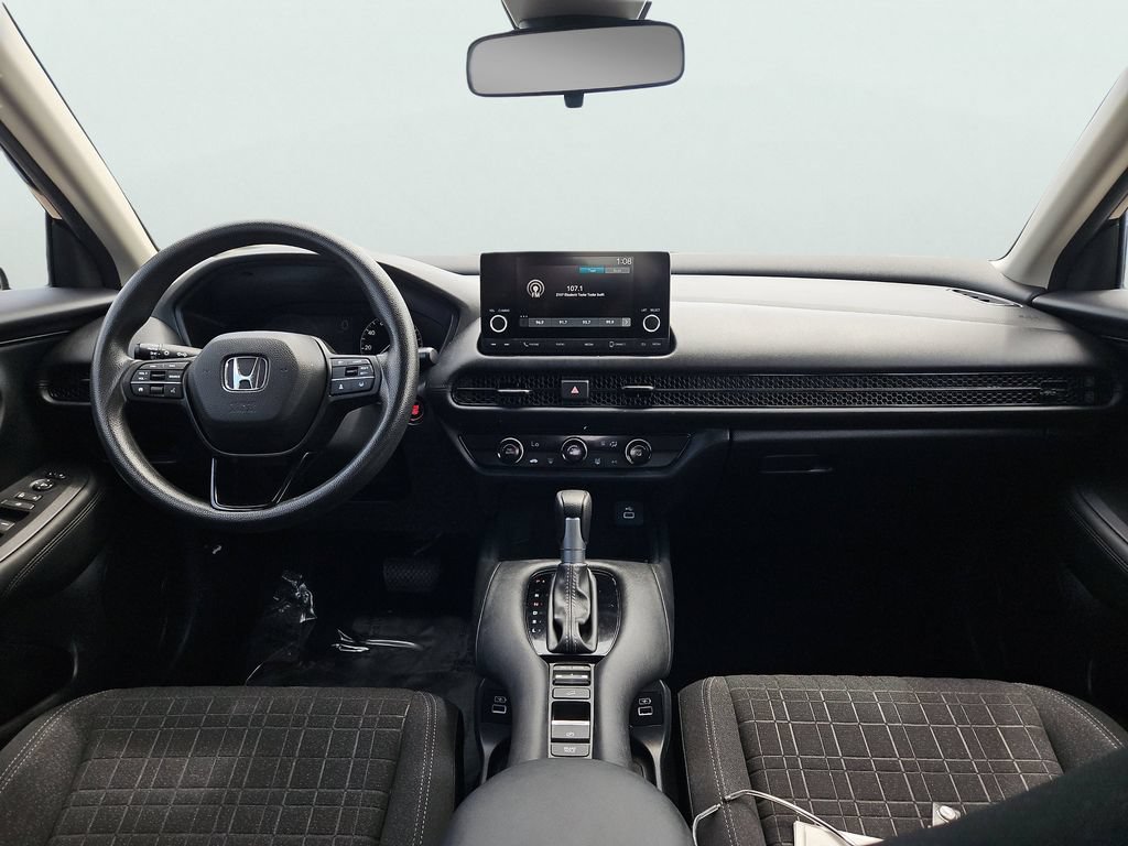 Certified 2023 Honda HR-V LX image 25