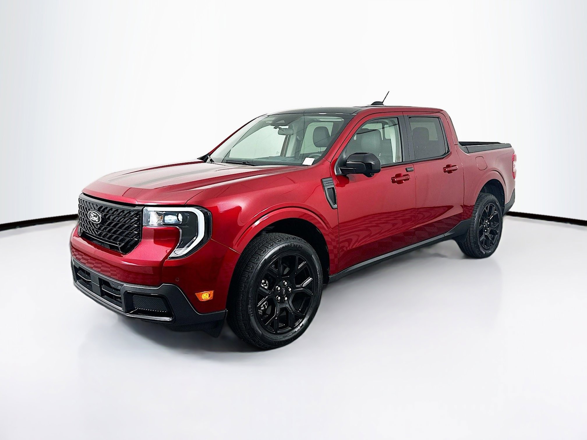 Used 2025 Ford Maverick Lariat w/ Black Appearance Package image 3