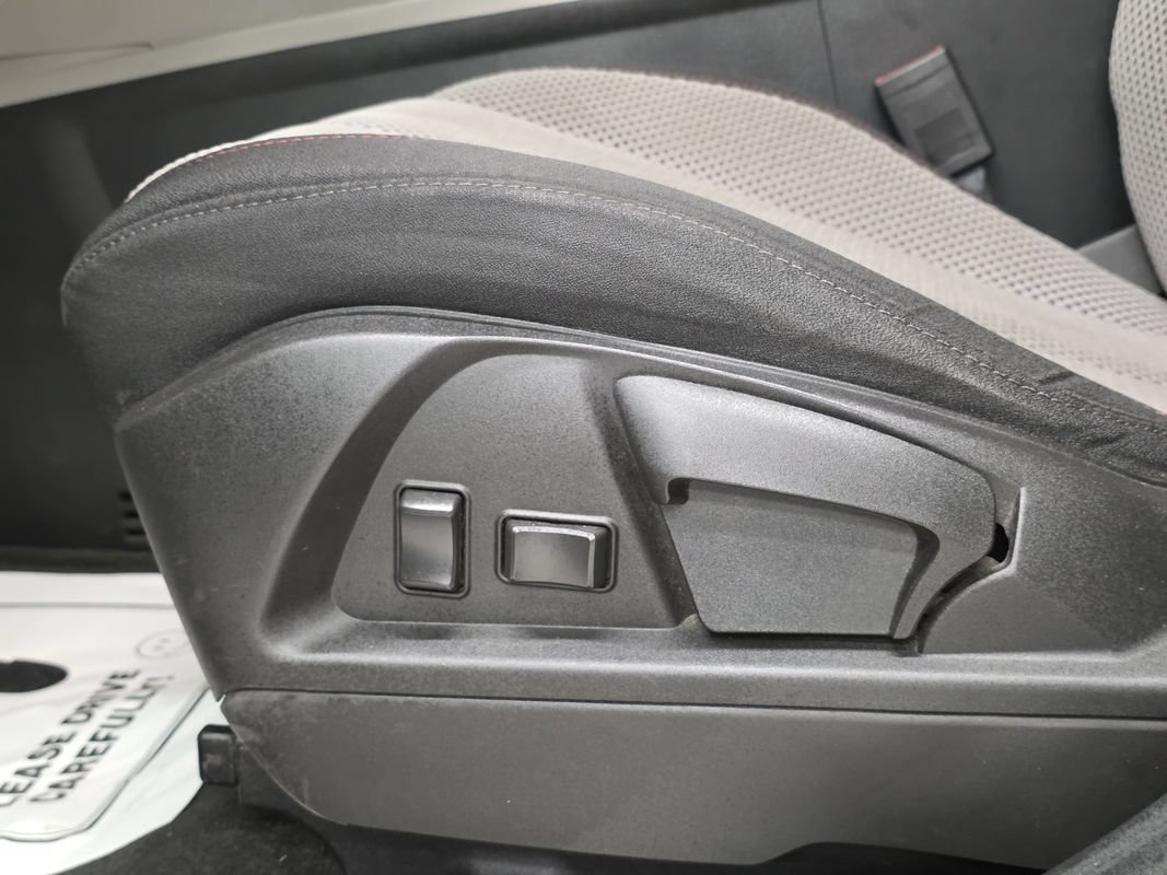 Used 2017 GMC Terrain SLE AWD/4WD image 24