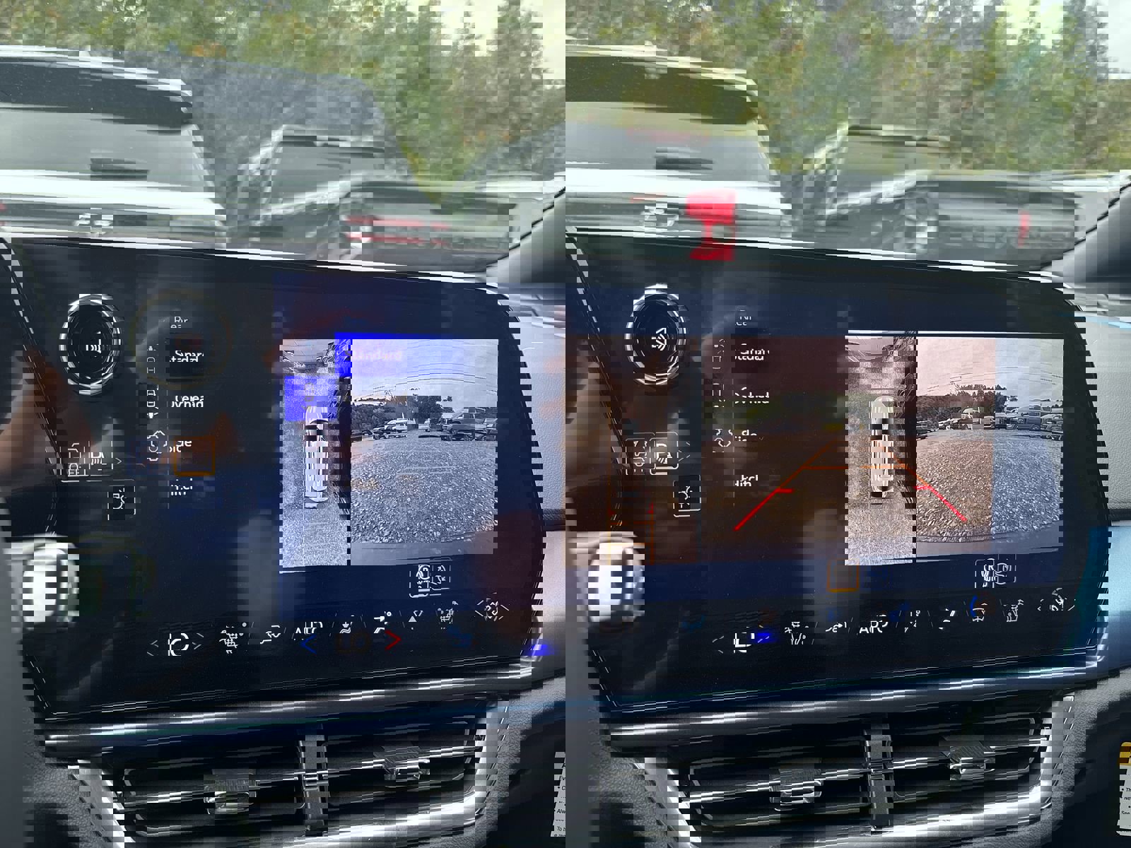 New 2026 Chevrolet Equinox EV LT image 20