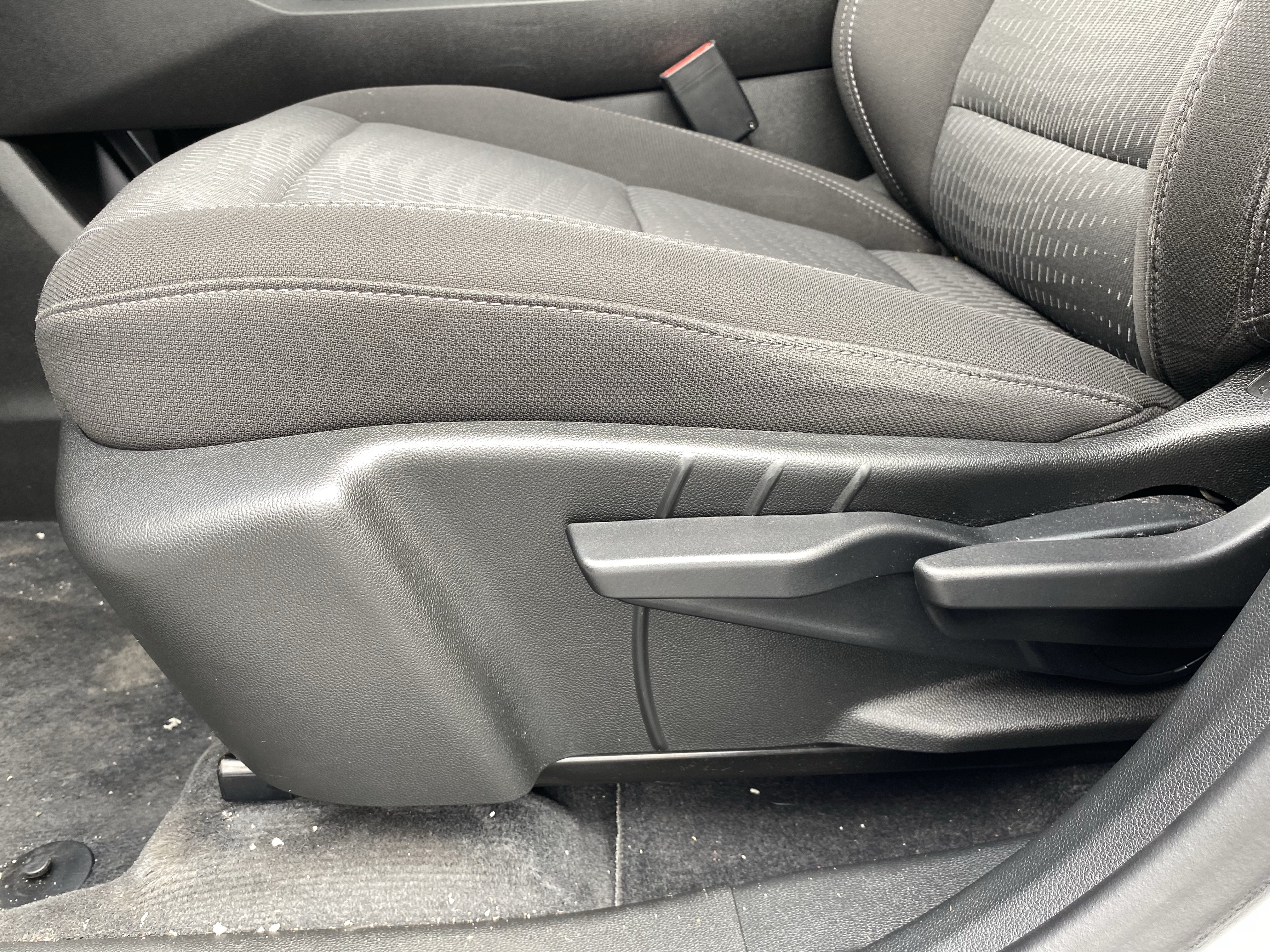 Used 2025 Chevrolet Equinox LT FWD image 21