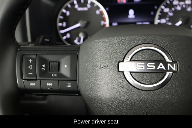 Used 2026 Nissan Rogue SV FWD image 8