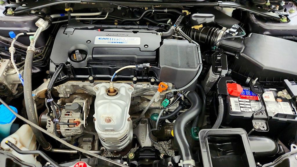 Used 2015 Honda Accord EX-L image 27