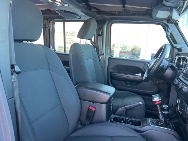 Used 2020 Jeep Wrangler Unlimited Sport image 25