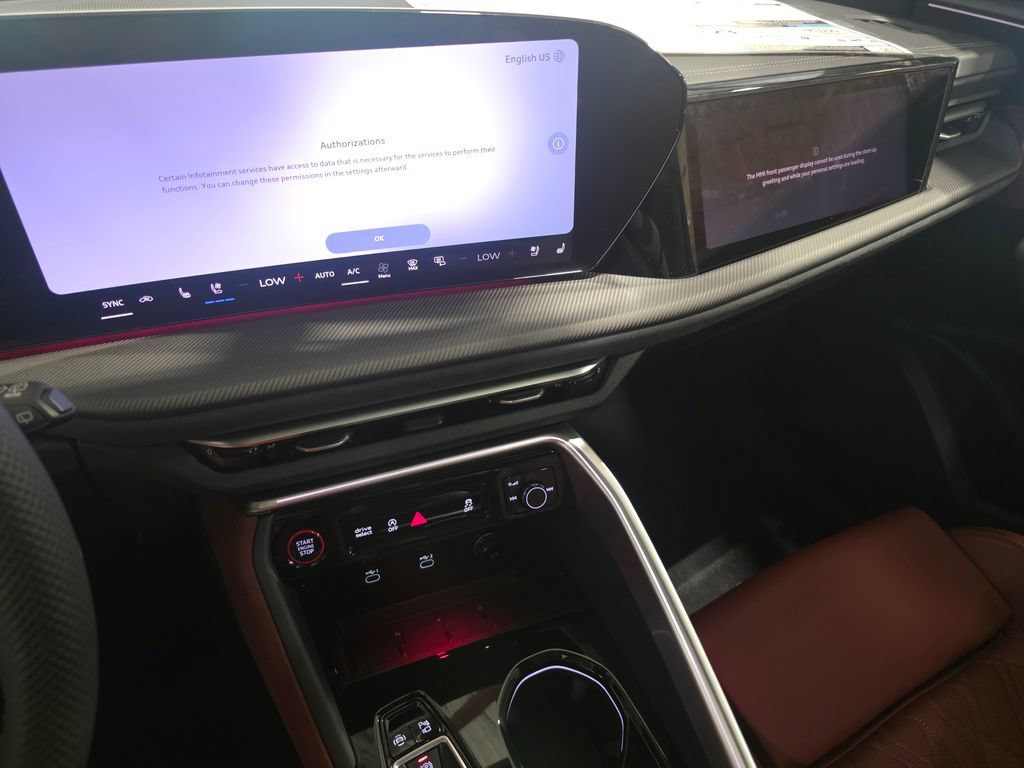 New 2026 Audi SQ5 Premium Plus AWD/4WD image 25