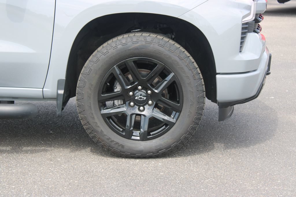 Used 2024 Chevrolet Silverado 1500 RST w/ Protection Package AWD/4WD image 12