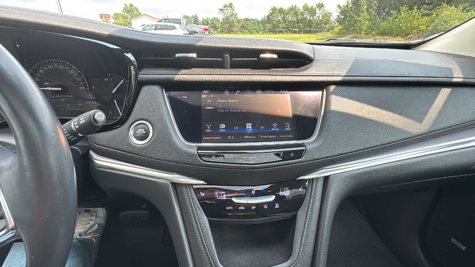 Certified 2018 Cadillac XT5 Luxury w/ Driver Awareness Package FWD image 16