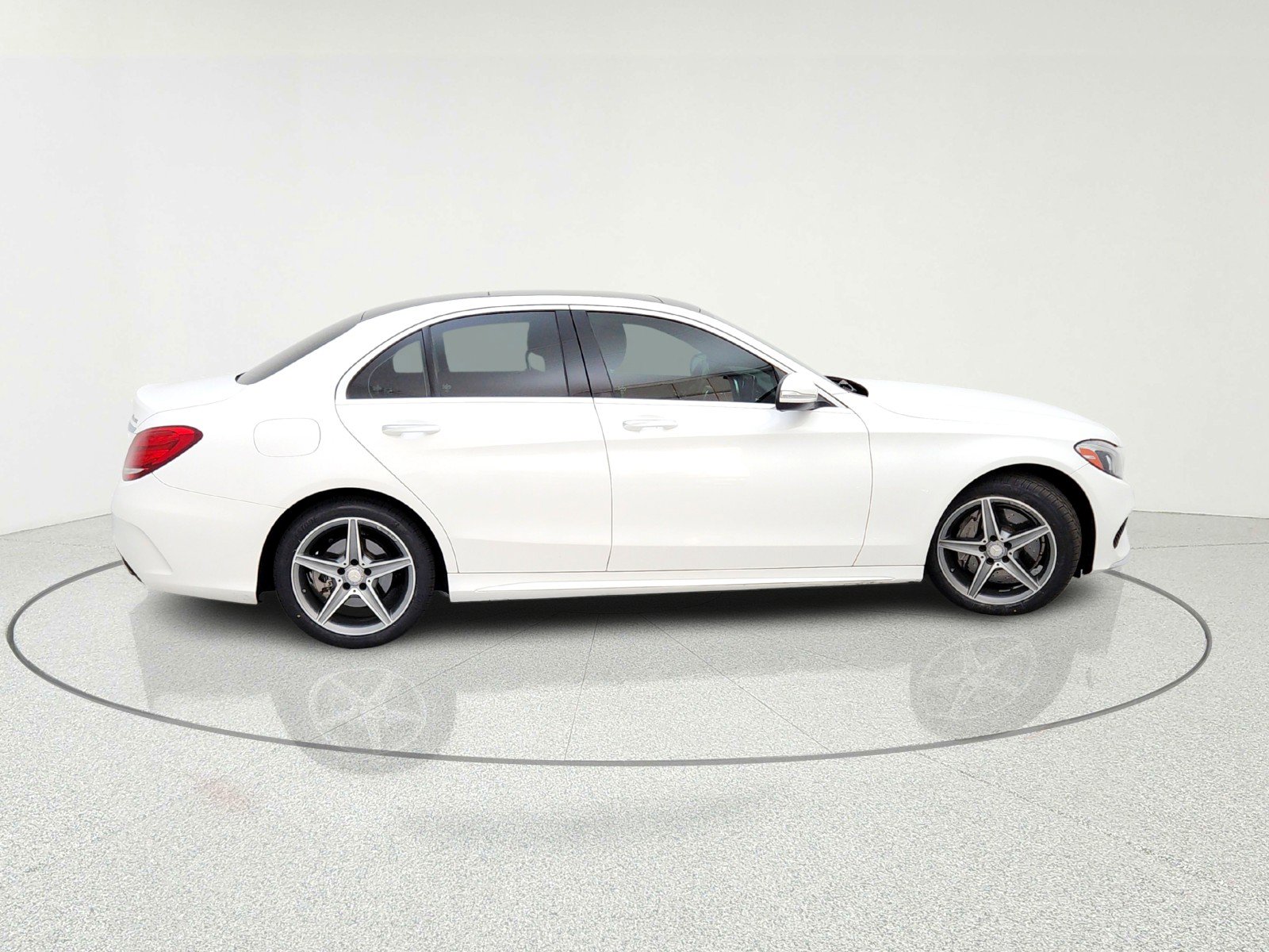 Used 2015 Mercedes-Benz C 300 4MATIC Sedan image 7