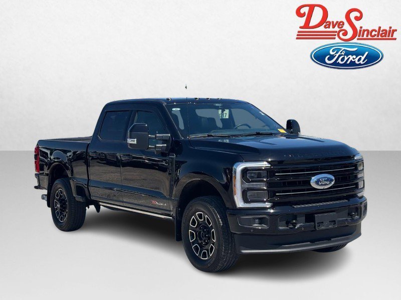 Used 2025 Ford F350 Platinum AWD/4WD image 4