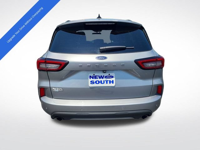 Used 2023 Ford Escape ST-Line w/ Tech Pack #1 FWD image 4
