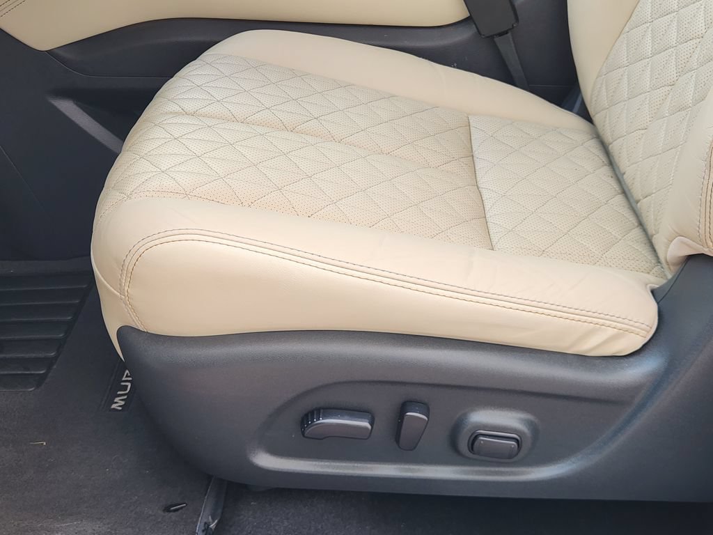 Used 2021 Nissan Murano Platinum w/ Cargo Package FWD image 23