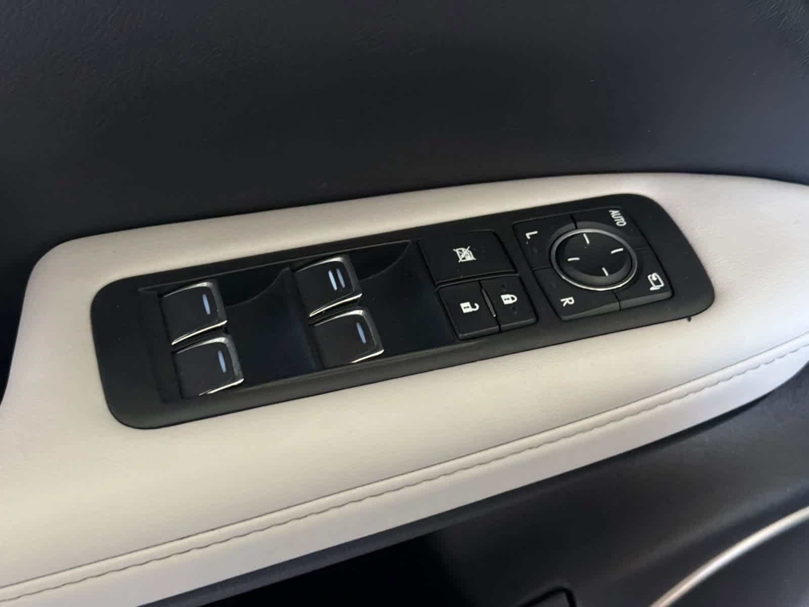 Used 2020 Lexus RX 350 FWD w/ Premium Package image 13