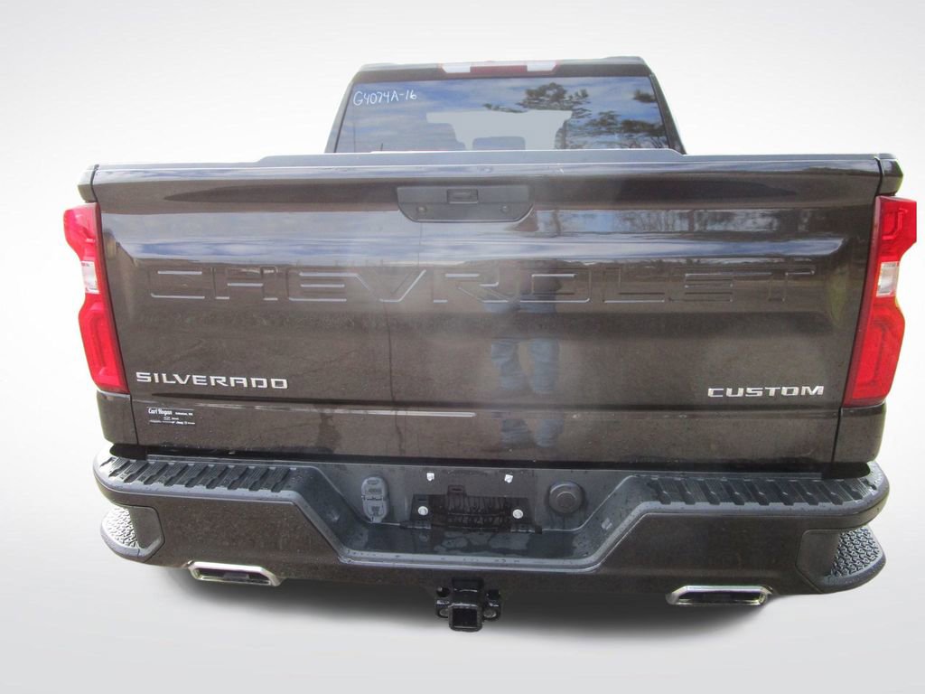 Used 2019 Chevrolet Silverado 1500 Custom Trail Boss w/ Custom Convenience Package image 9