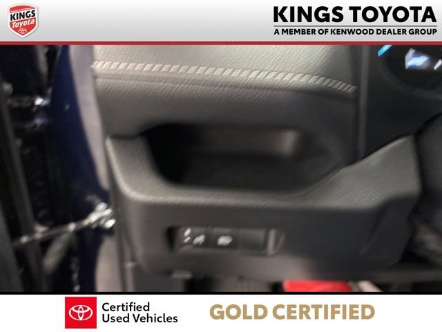 Used 2025 Toyota RAV4 XLE image 26