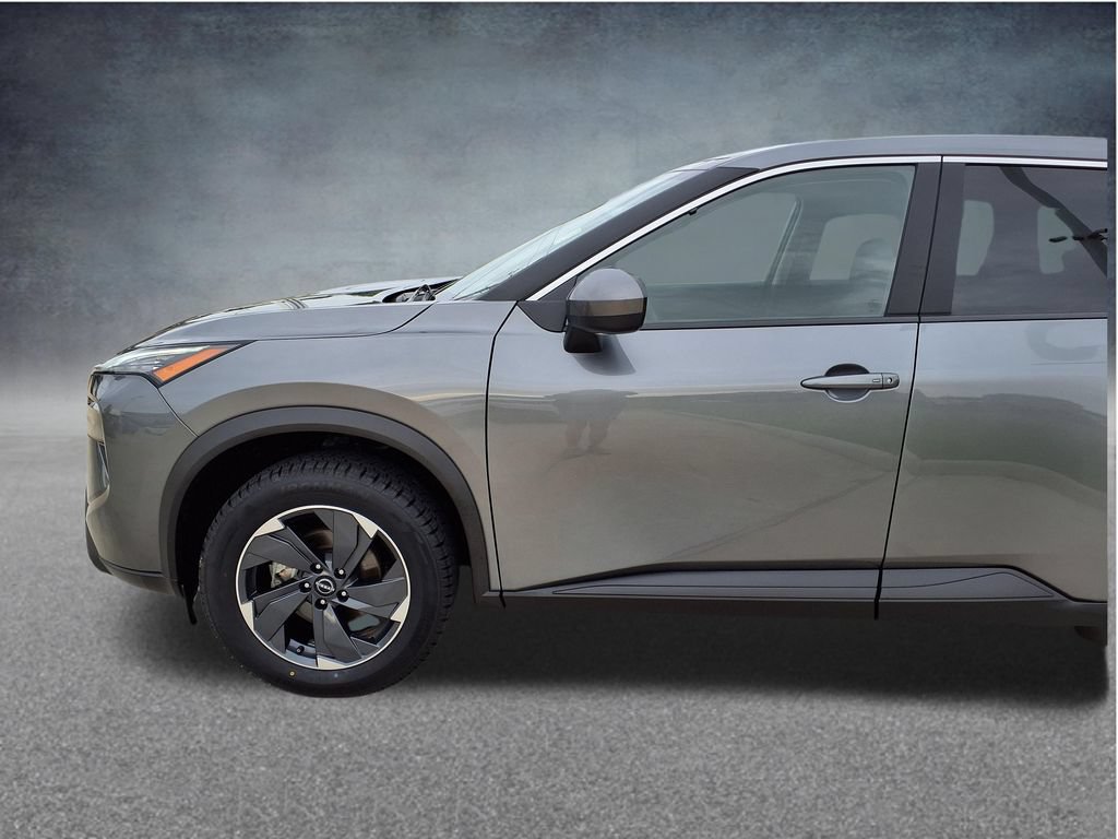 Used 2025 Nissan Rogue SV FWD image 18