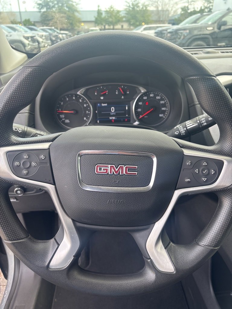 Used 2024 GMC Terrain SLE image 19