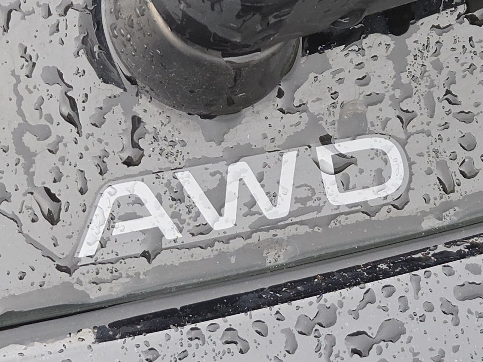 Used 2024 Honda HR-V LX image 9