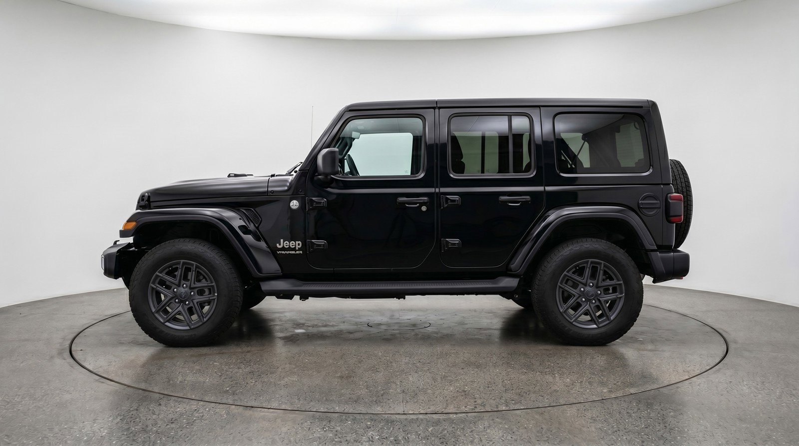 Used 2025 Jeep Wrangler Sport S image 5