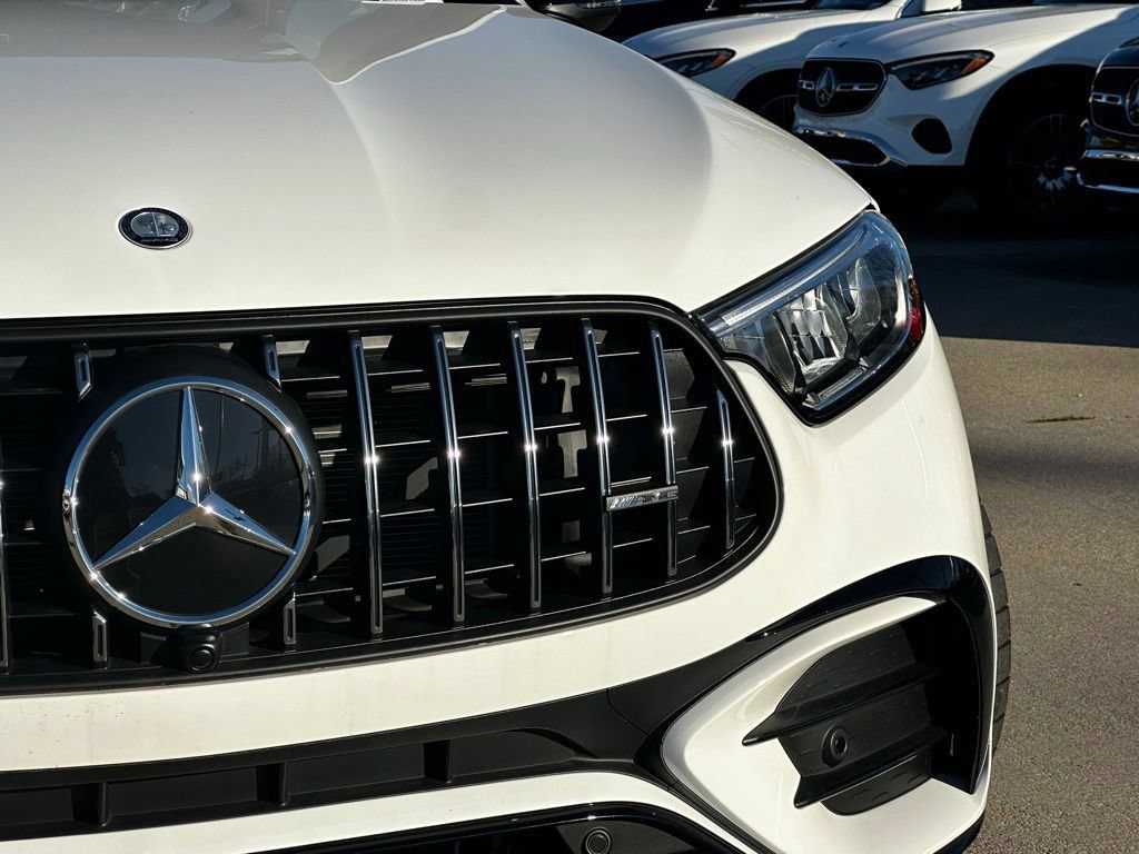 Used 2025 Mercedes-Benz GLC 43 AMG 4MATIC image 29