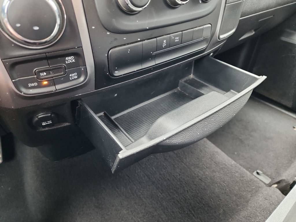 Used 2024 RAM 1500 Classic SLT image 29