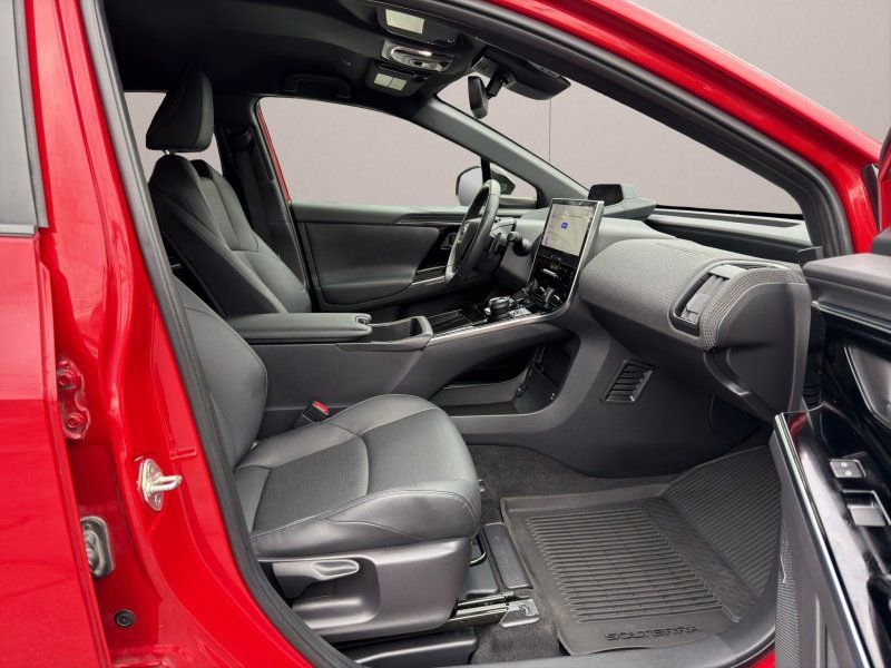 Used 2023 Subaru Solterra AWD image 13
