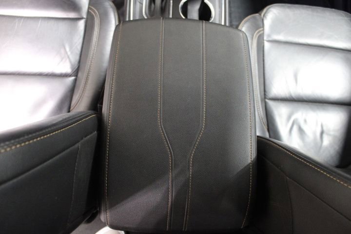 Used 2020 Chevrolet Traverse LT w/ LT Premium Package AWD/4WD image 35