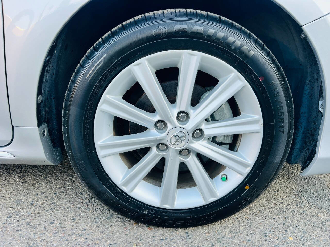 Used 2013 Toyota Camry XLE w/ Leather Pkg image 13