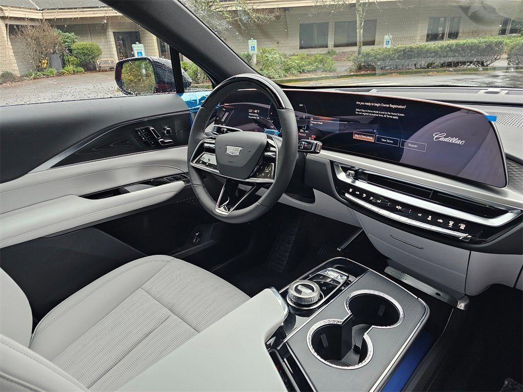 New 2026 Cadillac Lyriq Sport image 10