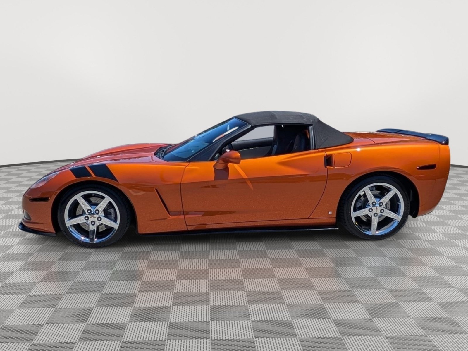 Used 2008 Chevrolet Corvette Convertible w/ Preferred Equipment Group RWD image 2