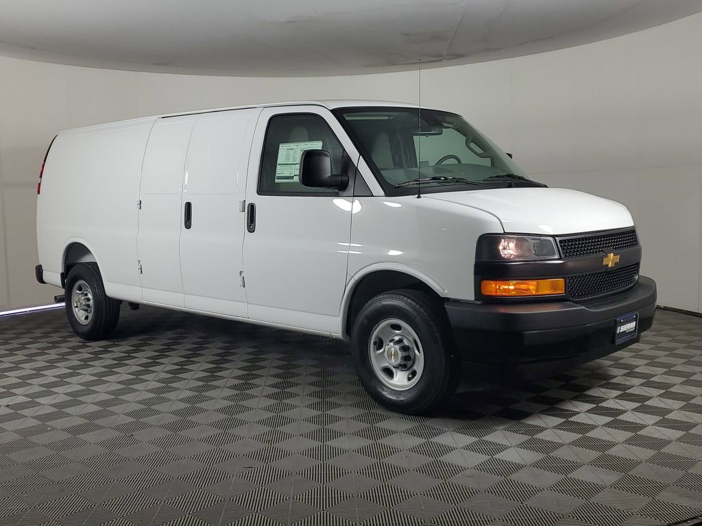 New 2026 Chevrolet Express 3500 Extended w/ Driver Convenience Package image 3