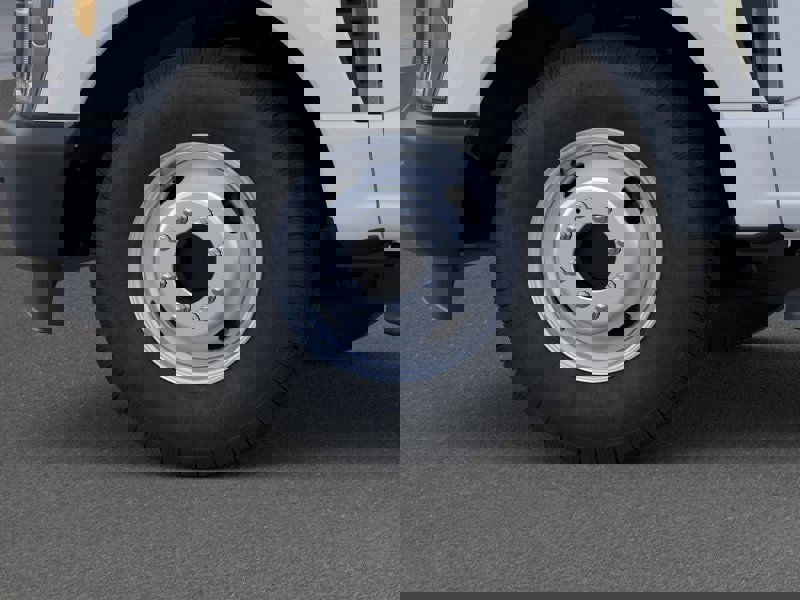 New 2025 Ford F350 XL image 19