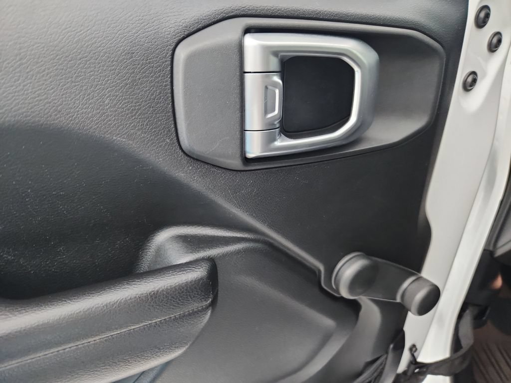 Used 2018 Jeep Wrangler Unlimited Sport AWD/4WD image 24