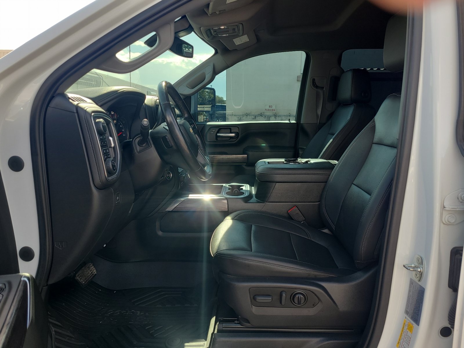 Used 2022 Chevrolet Silverado 2500 LTZ AWD/4WD image 12