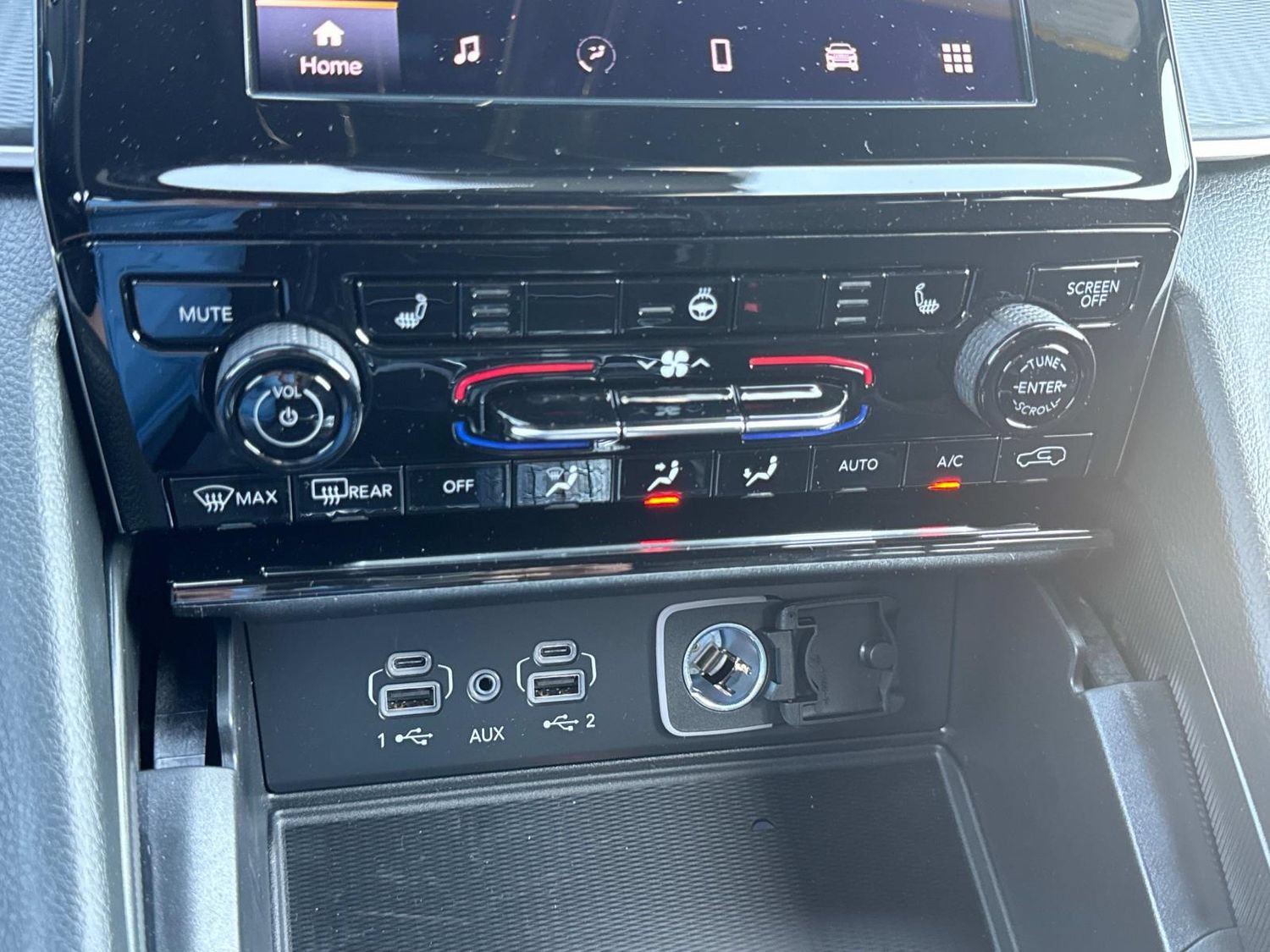 New 2026 Jeep Grand Cherokee Laredo X AWD/4WD image 35
